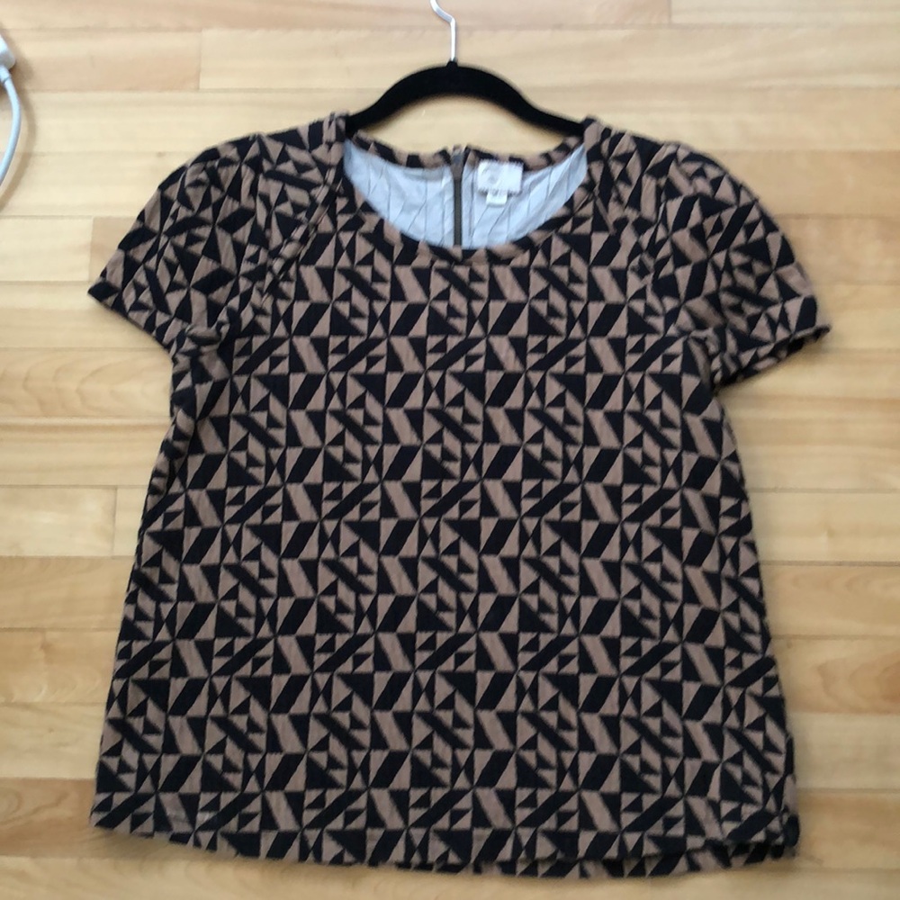 Anthropologie quilted geometric pattern top Sz M